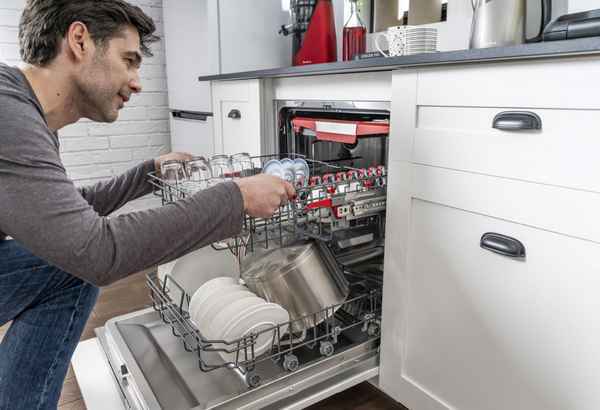Как выбрать хорошую посудомоечную машину