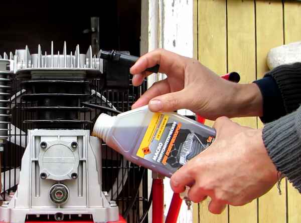 Как поменять масло в компрессоре воздушном